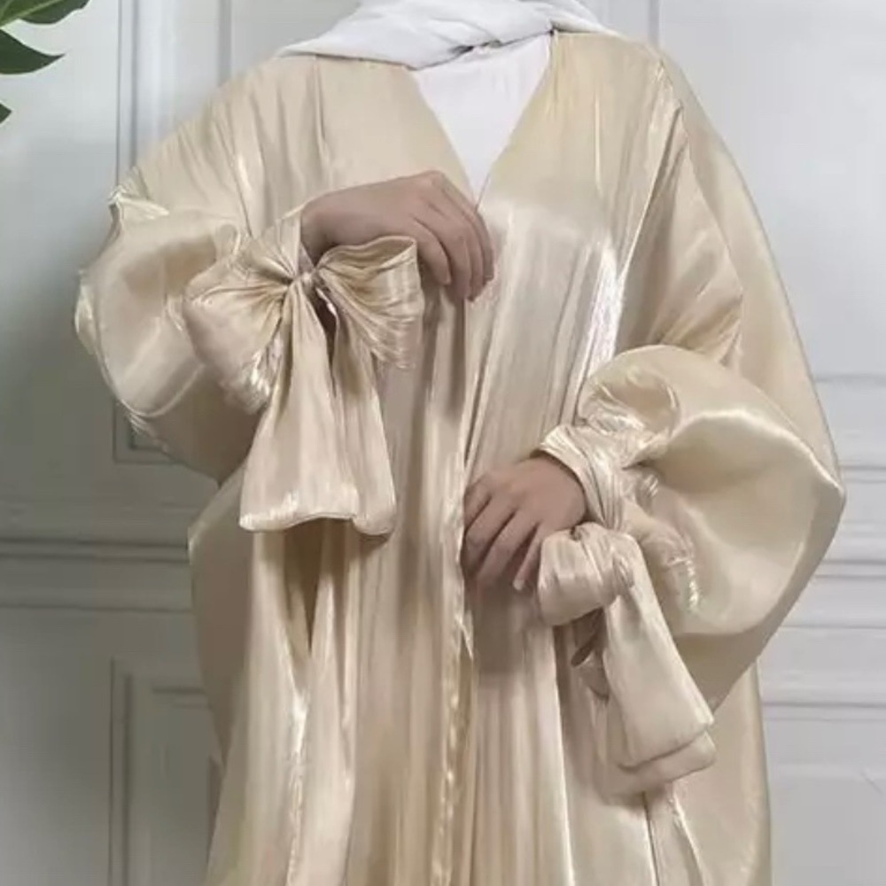 CREAM SATIN DUSTER ROBE